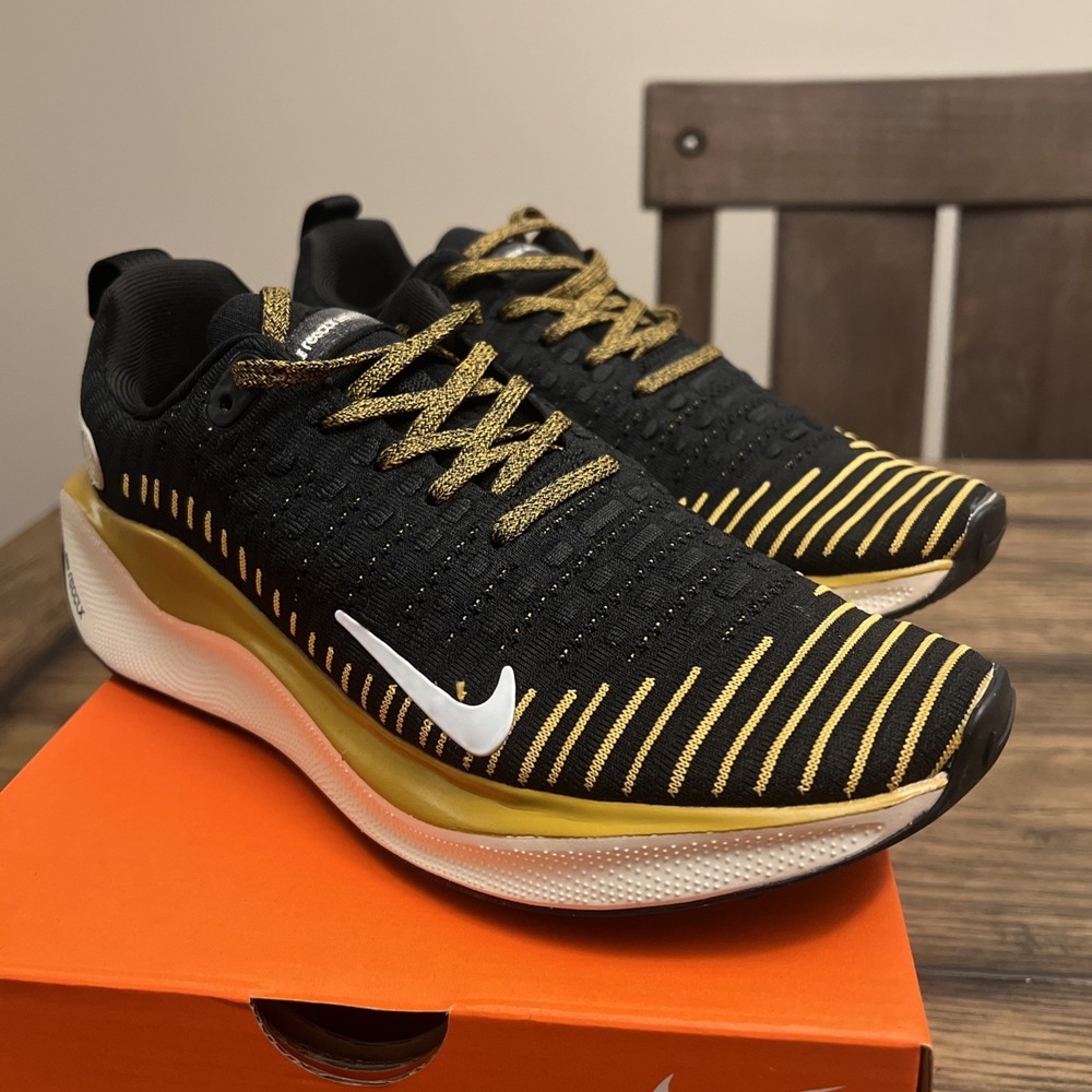 NikeReactX Infinity Run 4 Men's  Size 8.5 Black/ Gold
